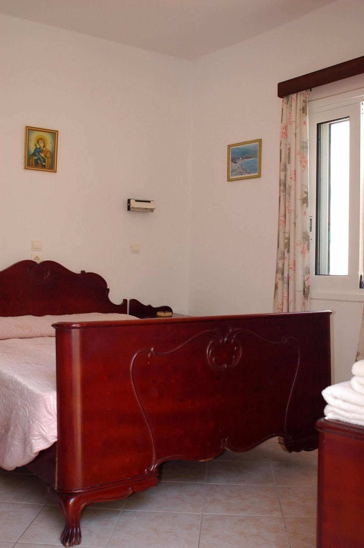 Avra Rooms Karpathos Exteriér fotografie